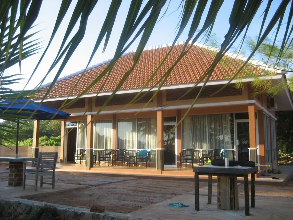 Escape Karimunjawa Hotell Semarang Exteriör bild