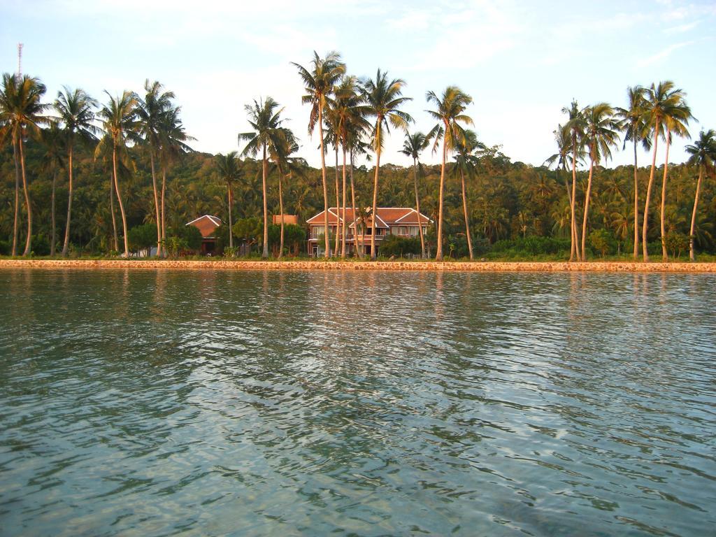 Escape Karimunjawa Hotell Semarang Exteriör bild